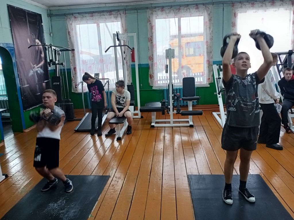 Районные соревнование по "Гиревому спорту" и "Русским шашкам" 7