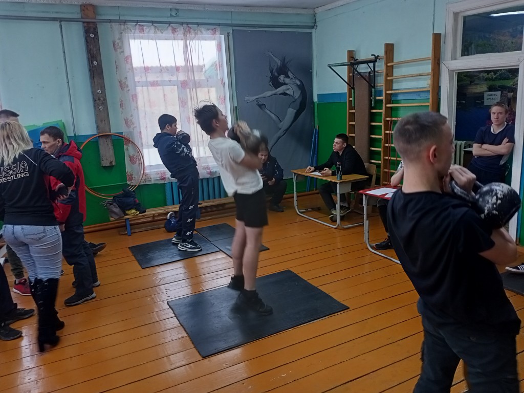 Районные соревнование по "Гиревому спорту" и "Русским шашкам" 5