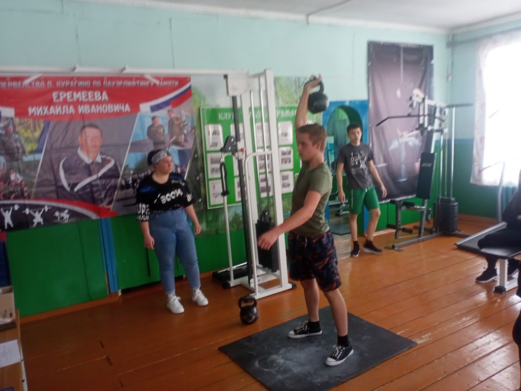 Районные соревнования по Гиревому спорту. 3